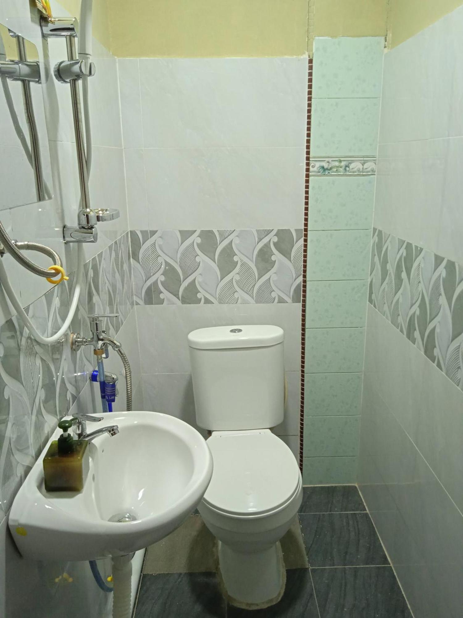 Q Inn Hotel Kerteh Chukai Экстерьер фото
